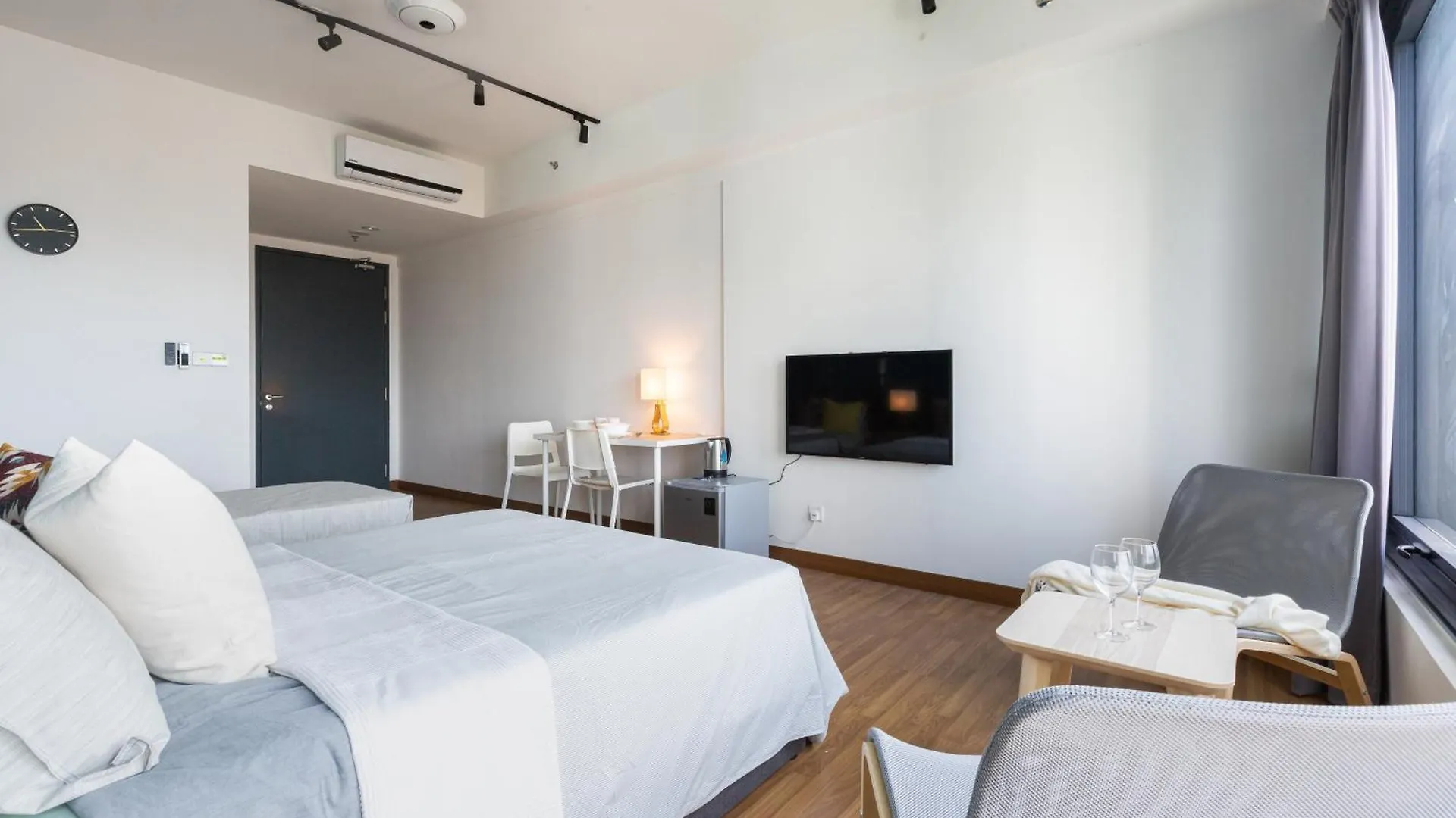 Apartment Tropicana 218 Macalister George Town