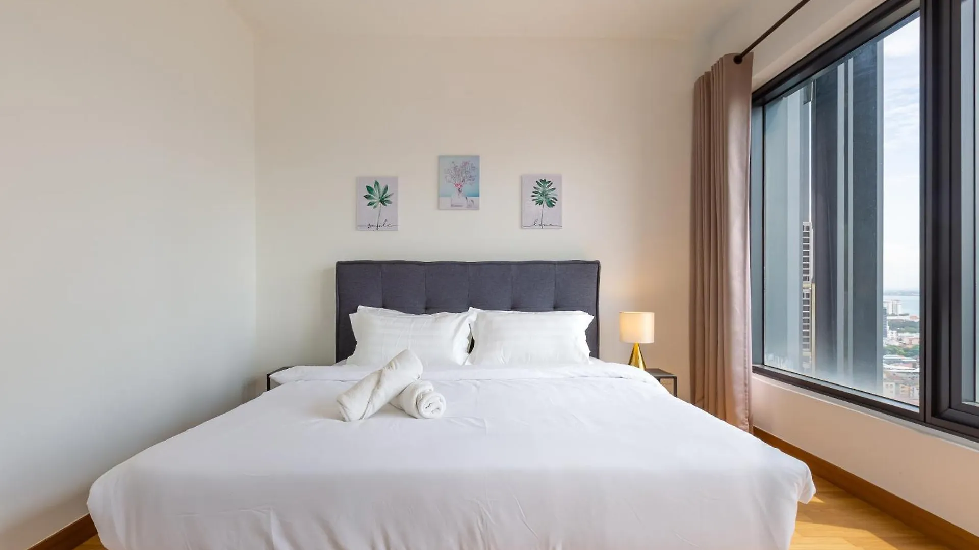 Tropicana 218 Macalister George Town Apartment