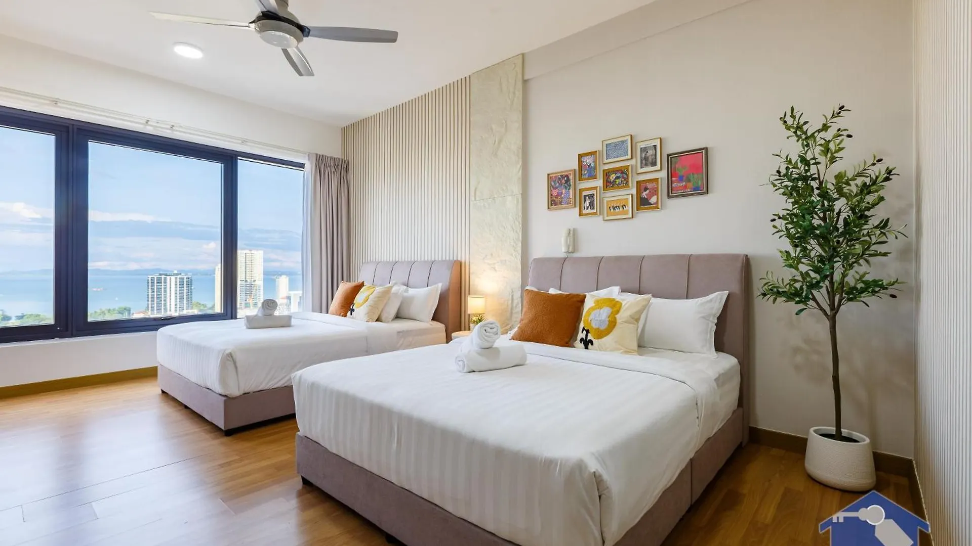 Tropicana 218 Macalister George Town Apartment