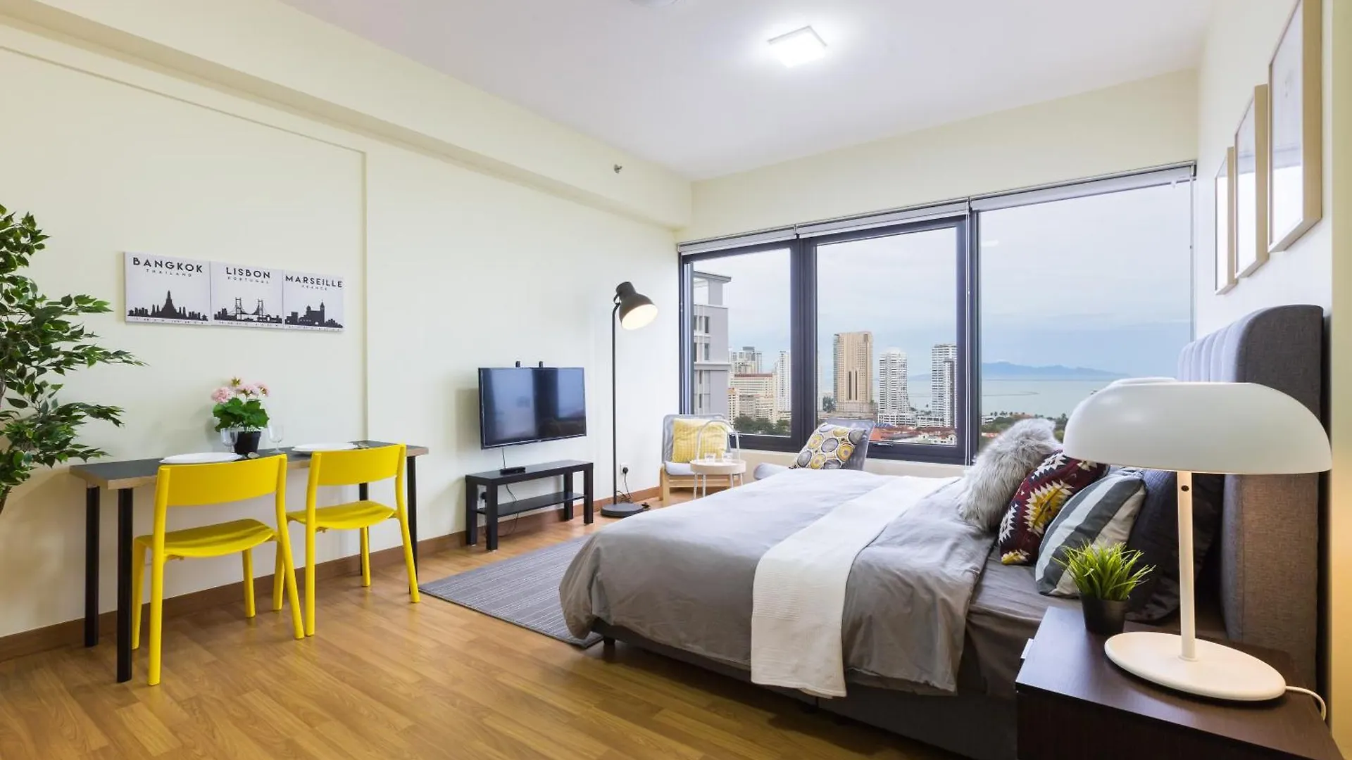 Tropicana 218 Macalister George Town Apartment