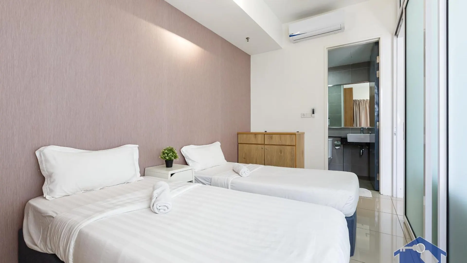 Tropicana 218 Macalister George Town Malaysia
