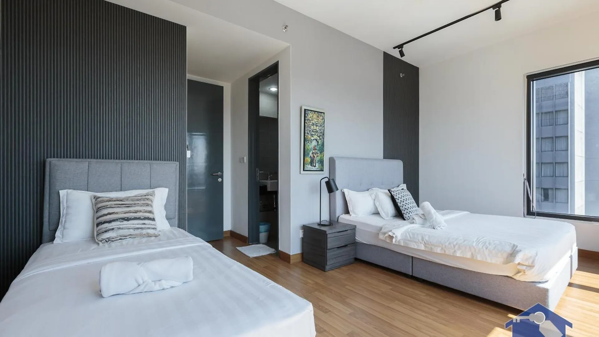 Tropicana 218 Macalister George Town Apartment